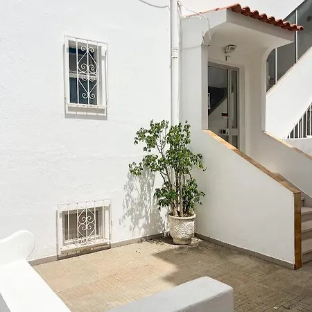 Casa Da Raposa By Moje Apartment Lagos